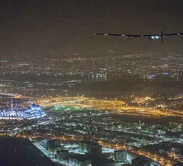 Sun-powered-airplane-completes-circumnavigation-of-globe Sun-powered-airplane-completes-circumnavigation-of-globe